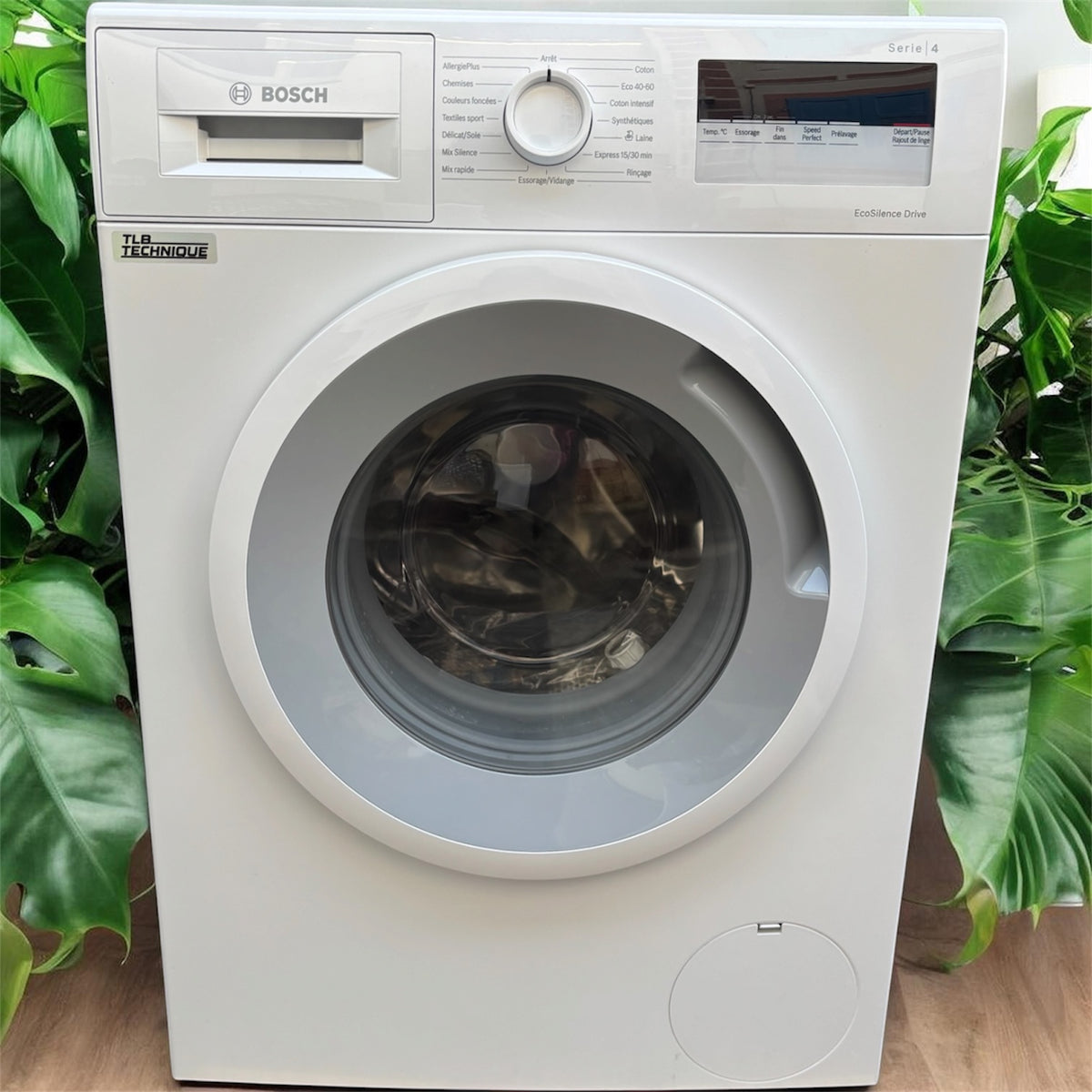 Bosch 8kg  WAN28108FF