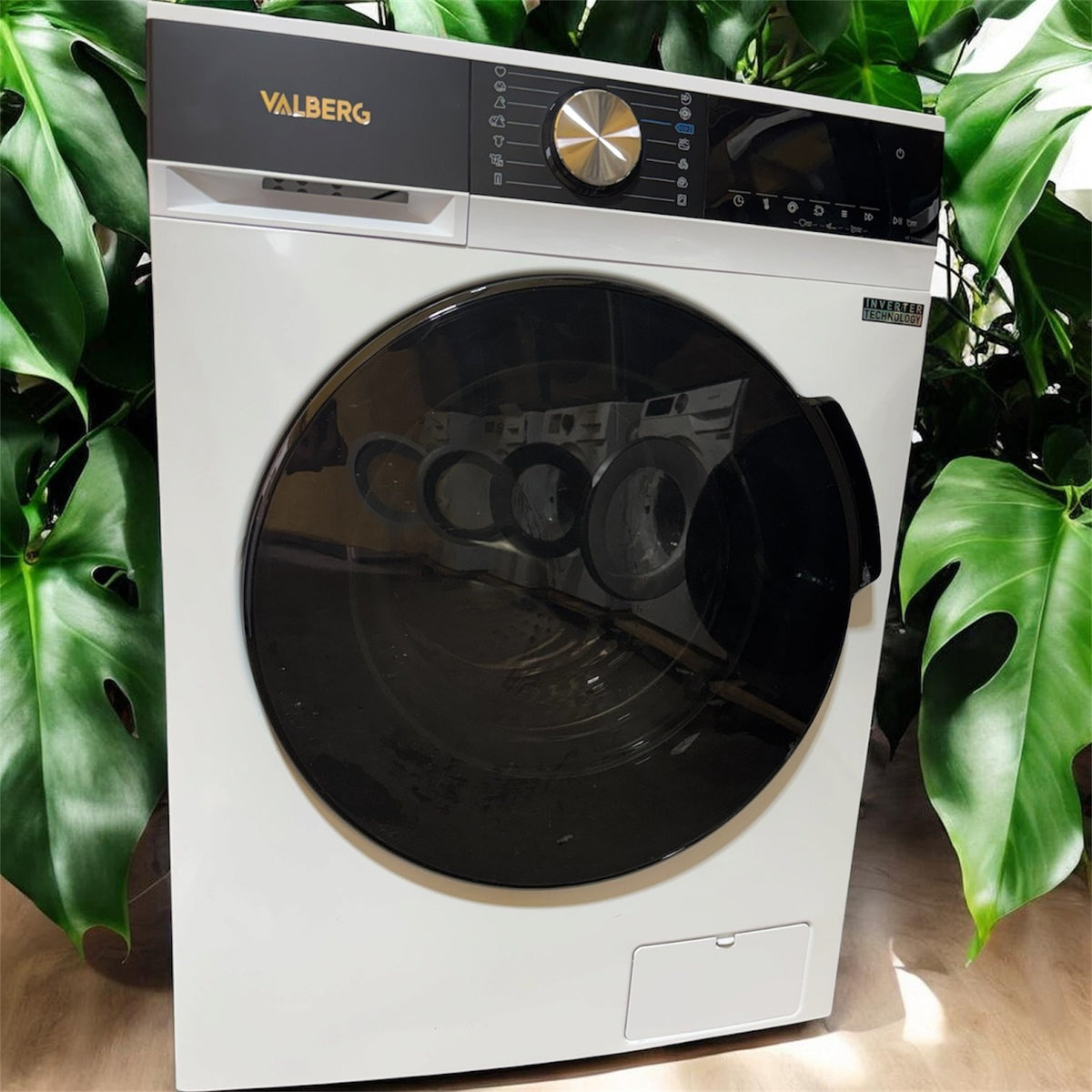 Lave-linge VALBERG WF 1114 A W566C2