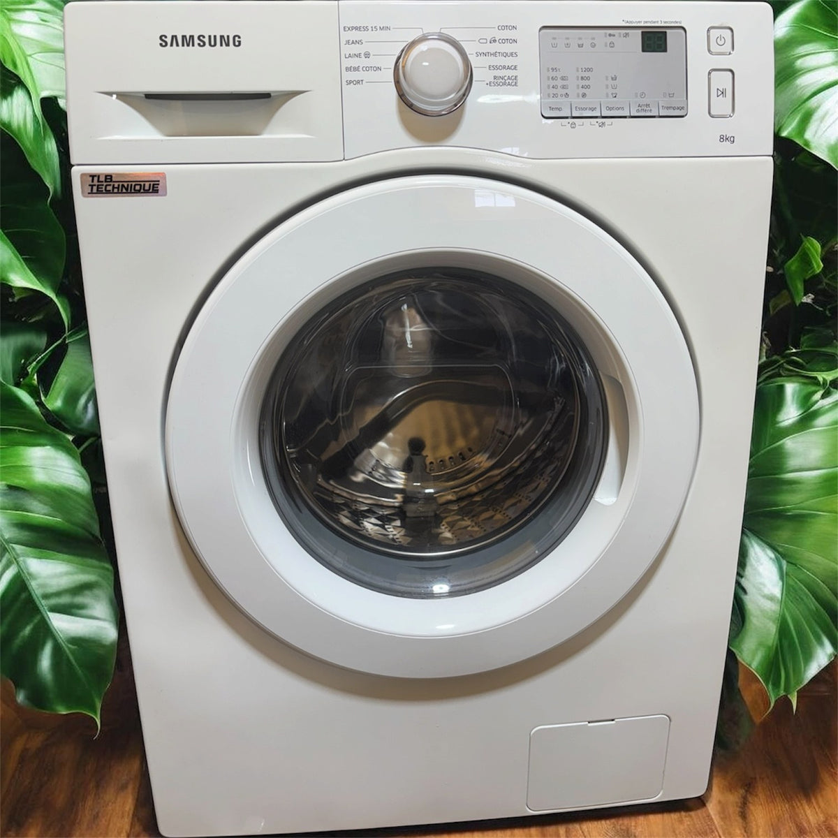 Lave-linge 8 SAMSUNG WW80J3283KW